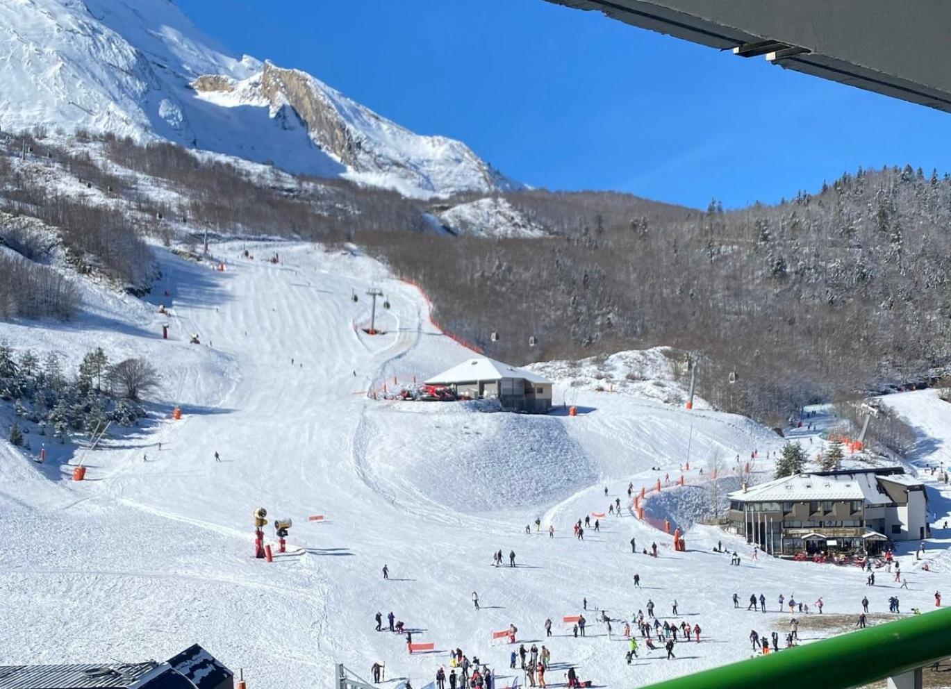 Le Skidoux 2*, Au Pied Des Pistes, Vue Montagne Gourette Bagian luar foto